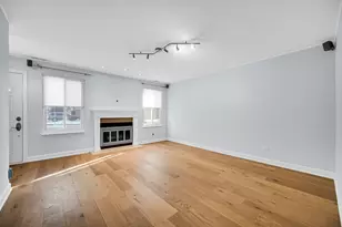 6318 Prideham St, Downers Grove, IL 60516 - Photo 3