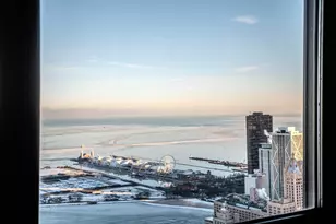 175 E Delaware Pl, Chicago, IL 60611 - Photo 23