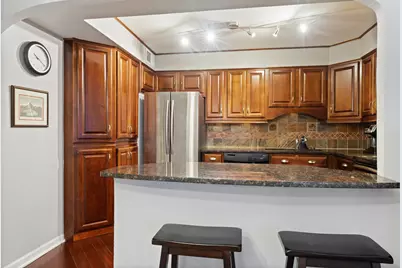 6118 N Sheridan Road #204, Chicago, IL 60660 - Photo 7