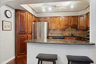 6118 N Sheridan Rd, Chicago, IL 60660 - Photo 7