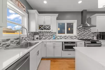 1818 N 36th Avenue, Stone Park, IL 60165 - Photo 9