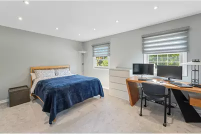 620 S Point Drive, Schaumburg, IL 60193 - Photo 17