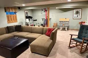 5716 Breezeland Rd, Carpentersville, IL 60110 - Photo 49