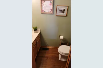 5716 Breezeland Road, Carpentersville, IL 60110 - Photo 21