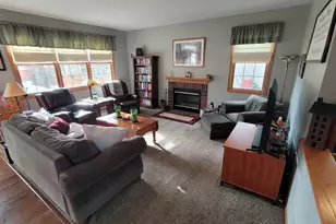 5716 Breezeland Rd, Carpentersville, IL 60110 - Photo 15
