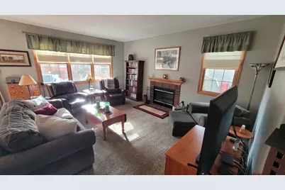 5716 Breezeland Road, Carpentersville, IL 60110 - Photo 53