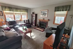 5716 Breezeland Rd, Carpentersville, IL 60110 - Photo 53