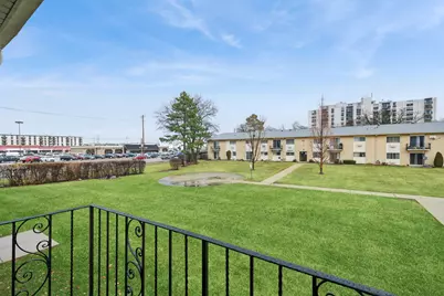 9575 Terrace Place #206F, Des Plaines, IL 60016 - Photo 17