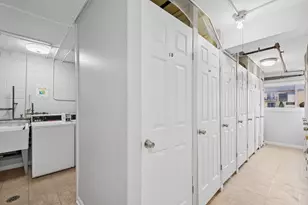 9575 Terrace Pl, Des Plaines, IL 60016 - Photo 19