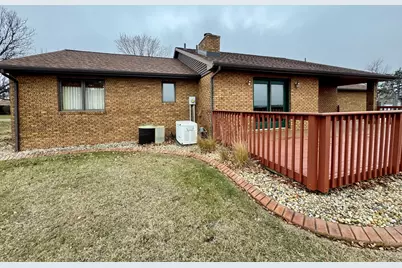 304 Staley Drive, Leroy, IL 61752 - Photo 5