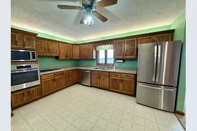 304 Staley Drive, Leroy, IL 61752 - Photo 17