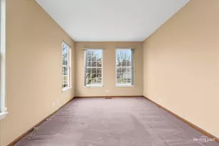 1215 Violet Ln, Joliet, IL 60431 - Photo 7