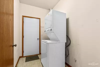 1215 Violet Lane, Joliet, IL 60431 - Photo 9