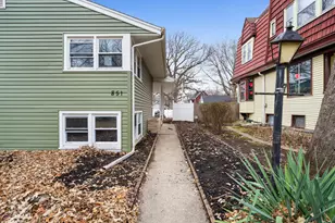 851 S Greenwood Ave, Kankakee, IL 60901 - Photo 1