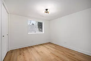 1430 Holland Pl, Downers Grove, IL 60515 - Photo 15