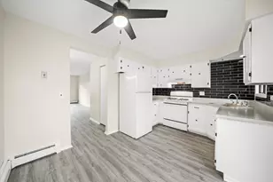 2710 Northcreek Dr, Woodridge, IL 60517 - Photo 15