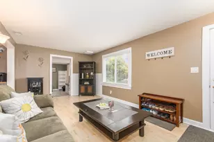 307 E Main Street Rd, Cary, IL 60013 - Photo 7