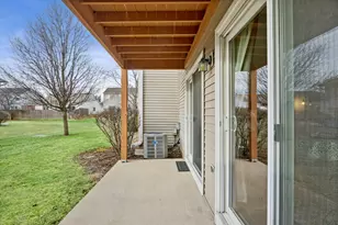 7030 Park Ln Ct, Woodridge, IL 60517 - Photo 15