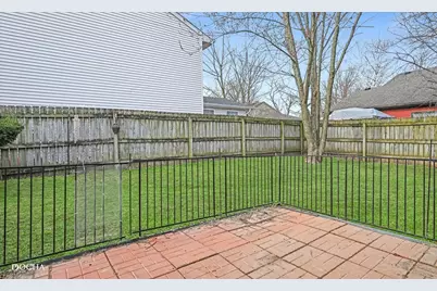 30W021 Danbury Drive, Warrenville, IL 60555 - Photo 15