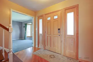 188 W Center St, Wood Dale, IL 60191 - Photo 5