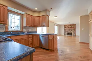 188 W Center St, Wood Dale, IL 60191 - Photo 15