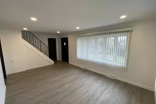 7545 Beloit Ave, Bridgeview, IL 60455 - Photo 5