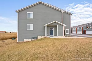 940 Gillespie Ln, Yorkville, IL 60560 - Photo 31