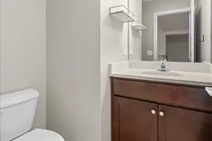 940 Gillespie Ln, Yorkville, IL 60560 - Photo 11