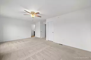 940 Gillespie Ln, Yorkville, IL 60560 - Photo 15