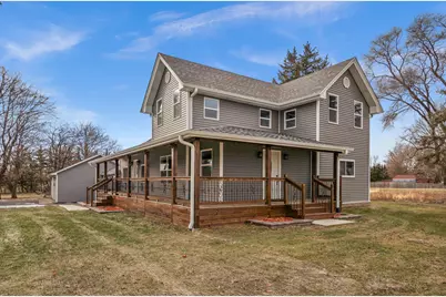 2402 N 41st Road, Sheridan, IL 60551 - Photo 5