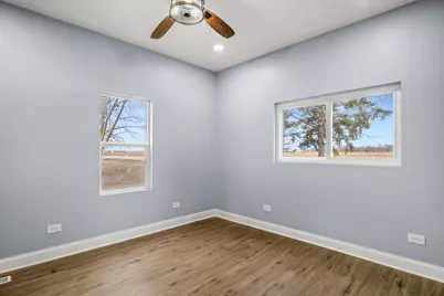 2402 N 41st Road, Sheridan, IL 60551 - Photo 21