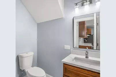 2402 N 41st Road, Sheridan, IL 60551 - Photo 15