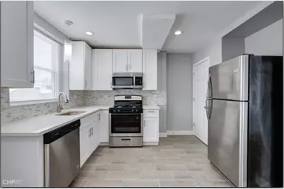 654 E 105th Street, Chicago, IL 60628 - Photo 7