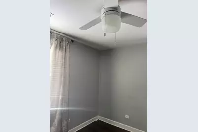 654 E 105th Street, Chicago, IL 60628 - Photo 9