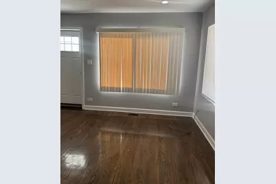 654 E 105th Street, Chicago, IL 60628 - Photo 3