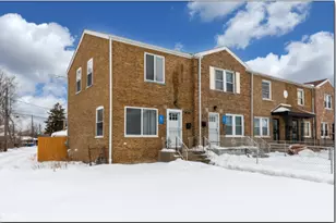 654 E 105th St, Chicago, IL 60628 - Photo 1