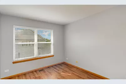 2255 Georgetown Circle, Aurora, IL 60503 - Photo 7