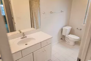2501 Lindsey Ct, Quincy, IL 62305 - Photo 11