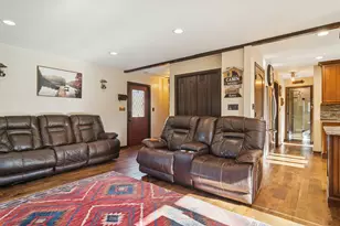 9510 Martin Dr, Spring Grove, IL 60081 - Photo 3