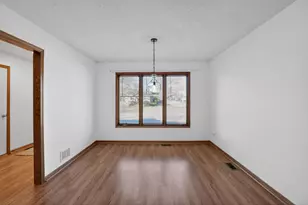 102 Wyndstone Dr, Elwood, IL 60421 - Photo 7