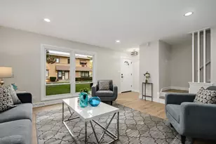 932 N Wheeling Rd, Mount Prospect, IL 60056 - Photo 3