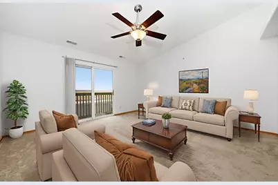 575 N Strack Street #302, Cortland, IL 60112 - Photo 3