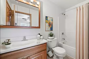 575 N Strack St, Cortland, IL 60112 - Photo 7