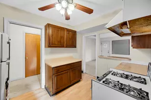 18625 Golfview Ave, Homewood, IL 60430 - Photo 5