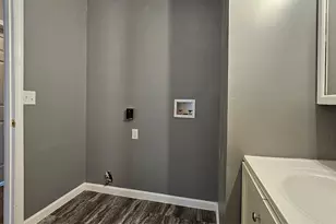 1702 W 9th St, Dixon, IL 61021 - Photo 7