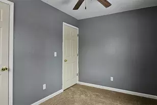 1702 W 9th St, Dixon, IL 61021 - Photo 9