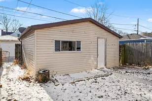 1711 E 83rd St, Chicago, IL 60617 - Photo 25