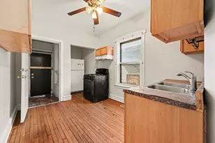 1711 E 83rd St, Chicago, IL 60617 - Photo 11