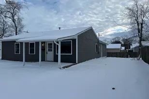 804 Scottswood Dr, Urbana, IL 61802 - Photo 3