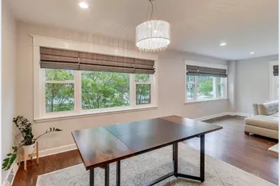 6025 N Hiawatha Avenue, Chicago, IL 60646 - Photo 5